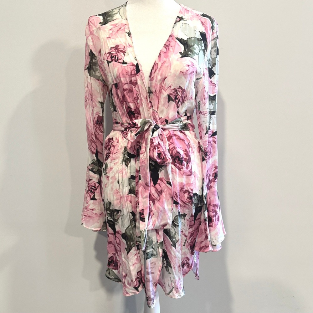Stone Cold Fox Womens Robe Dress M/L Floral Silk Wrap Romantic Botanical 21912